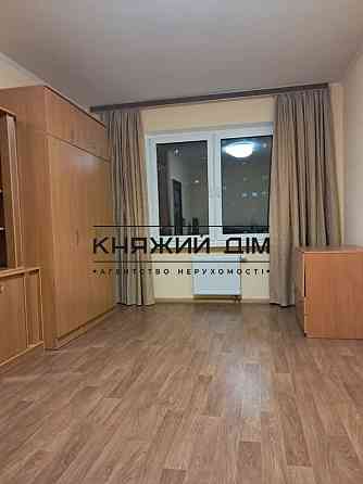 Оренда Квартира 1-кімнатна, 14/24 поверх на Софьи Русовой ул. Київ
