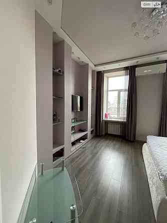 Продаж Квартира 2-кімнатна, 6/6 поверх на Велика Васильківська вул., д. 14 Київ