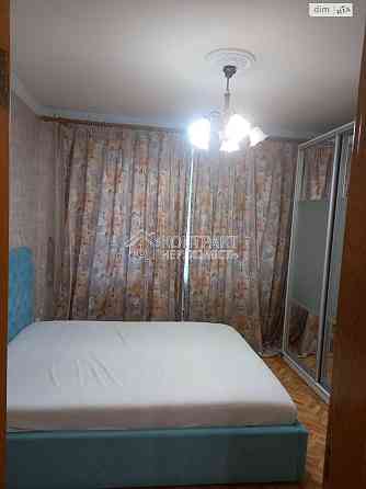 Продаж Квартира 4-кімнатна, 6/16 поверх на вул. Победы Харьков