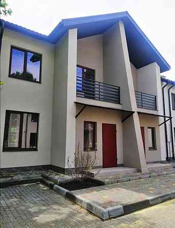 Новый двухэтажный таунхаус в  Червоном Хуторе Лиманка