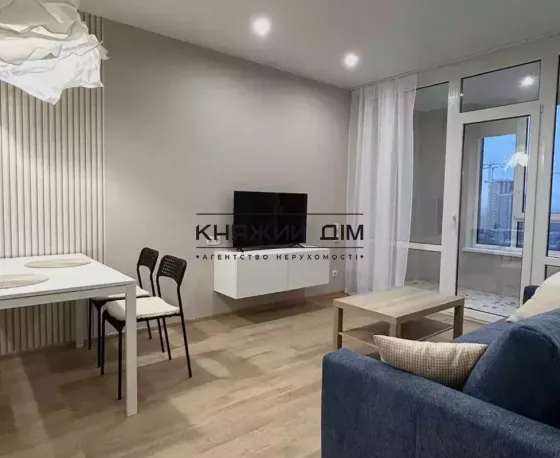 Оренда Квартира 2-кімнатна, 15/25 поверх на вул. Всеволода Змієнка Kiev