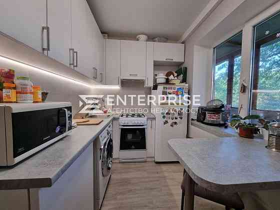 Продаж Квартира 4-кімнатна, 2/9 поверх на вул. Ореста Левицького Kiev