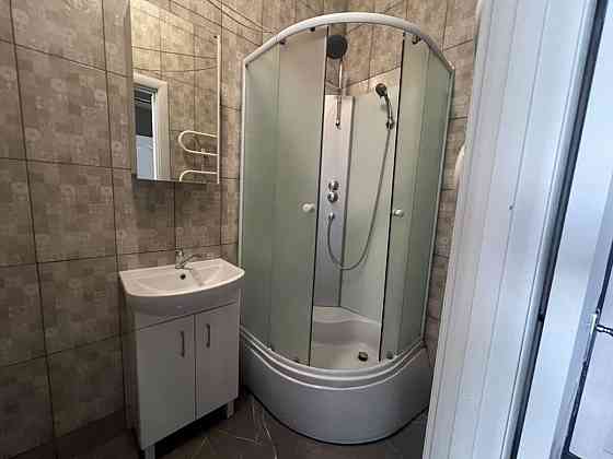 Оренда Квартира 1-кімнатна, 3/27 поверх на Брожка, 70 Київ