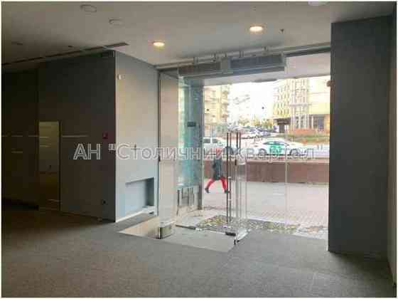 Оренда торгове приміщення на Велика Васильківська вул., 25 приміщень - 5, поверх - 1/5 Київ