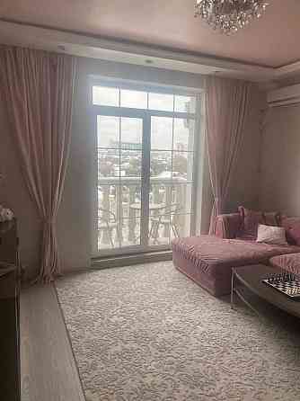 Продаж Квартира 2-кімнатна, 6/9 поверх на Дмитра Луценка вул., д. 10 Киев