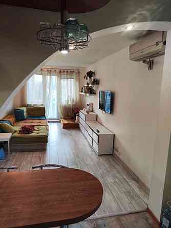 Продаж Квартира 3-кімнатна, 9/9 поверх на Щусєва, 40 Kiev