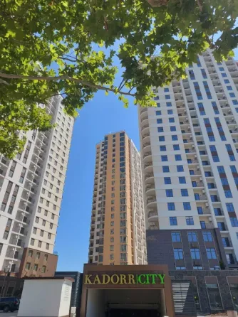 For sale 2-room Apartment 42 sq.m 63 Жемчужина Краснова 3 Odessa