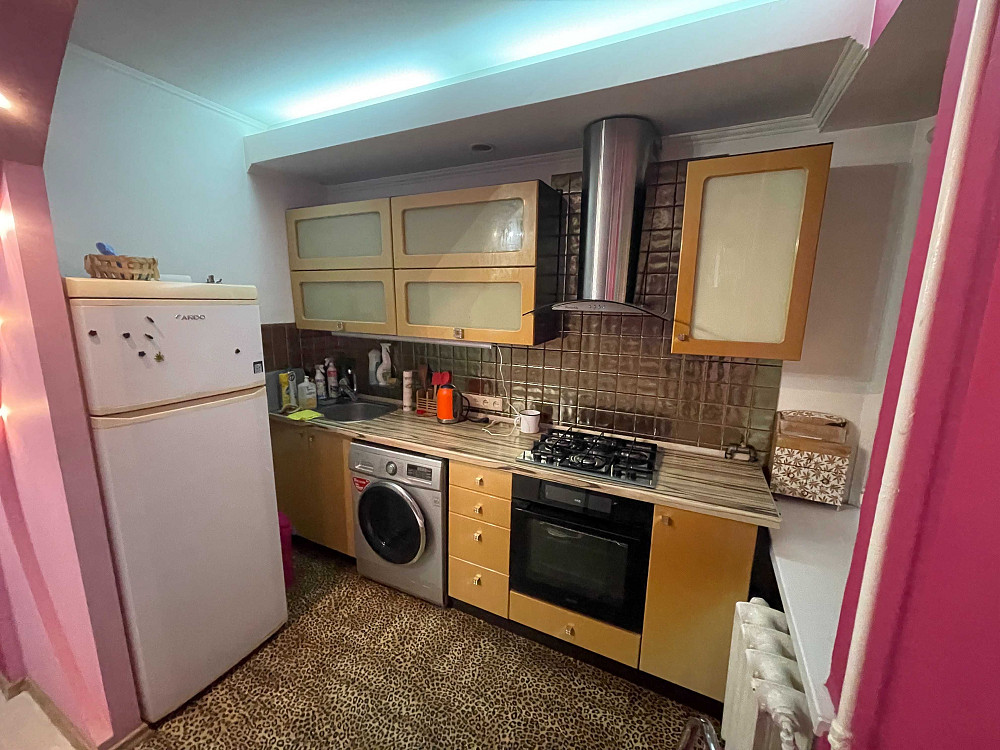 Продаж Квартира 2-кімнатна, 5/5 поверх на Генерала Алмазова вул., д. 9 Киев - изображение 7