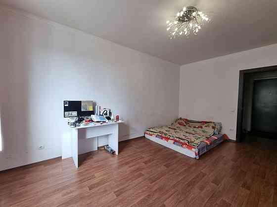 Продаж Квартира 1-кімнатна, 15/25 поверх на Русової, 7А Київ