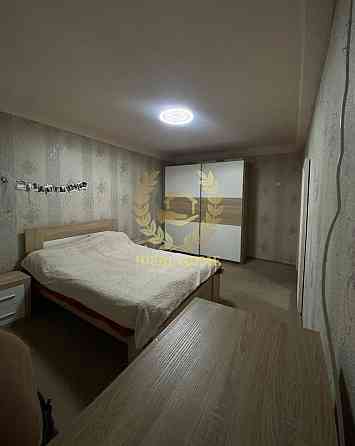 Продаж Квартира 2-кімнатна на Соломенская пл., 19 Киев