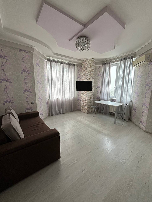 Трехкомнатная квартира спланированная на две квартиры на Среднефонтанской. Одеса - фото 12