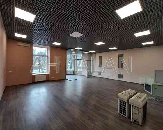 Оренда офісне приміщення на Музейний пров., 4 приміщень - 2, поверх - 3/8 Kiev