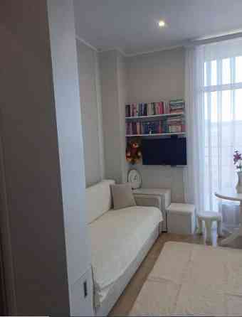 Продаж Квартира 2-кімнатна на ул. Гераневая, 8 Одеса