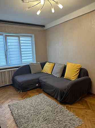 Оренда Квартира 2-кімнатна, 3/5 поверх на вул. Братиславська, 30 Київ