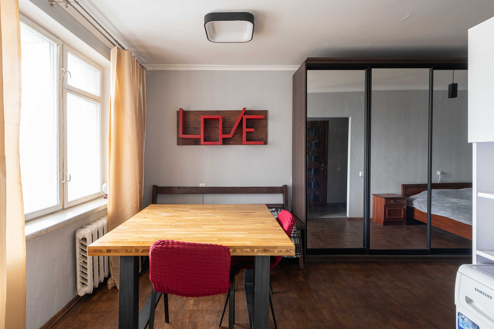 Продаж Квартира 1-кімнатна, 8/9 поверх на Монтажників вул., д. 1 Kiev - photo 1