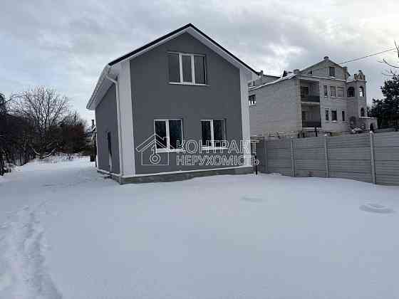 Продаж Будинок 8-кімнатний на вул. Королева Бабаи