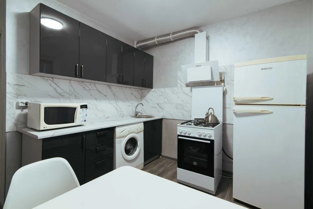 Оренда Квартира 2-кімнатна, 16/16 поверх на проспект Івасюка, 27А Киев - изображение 10