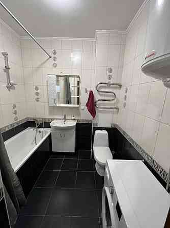 Оренда Квартира 1-кімнатна, 22/25 поверх на Ревуцького, 7в Киев