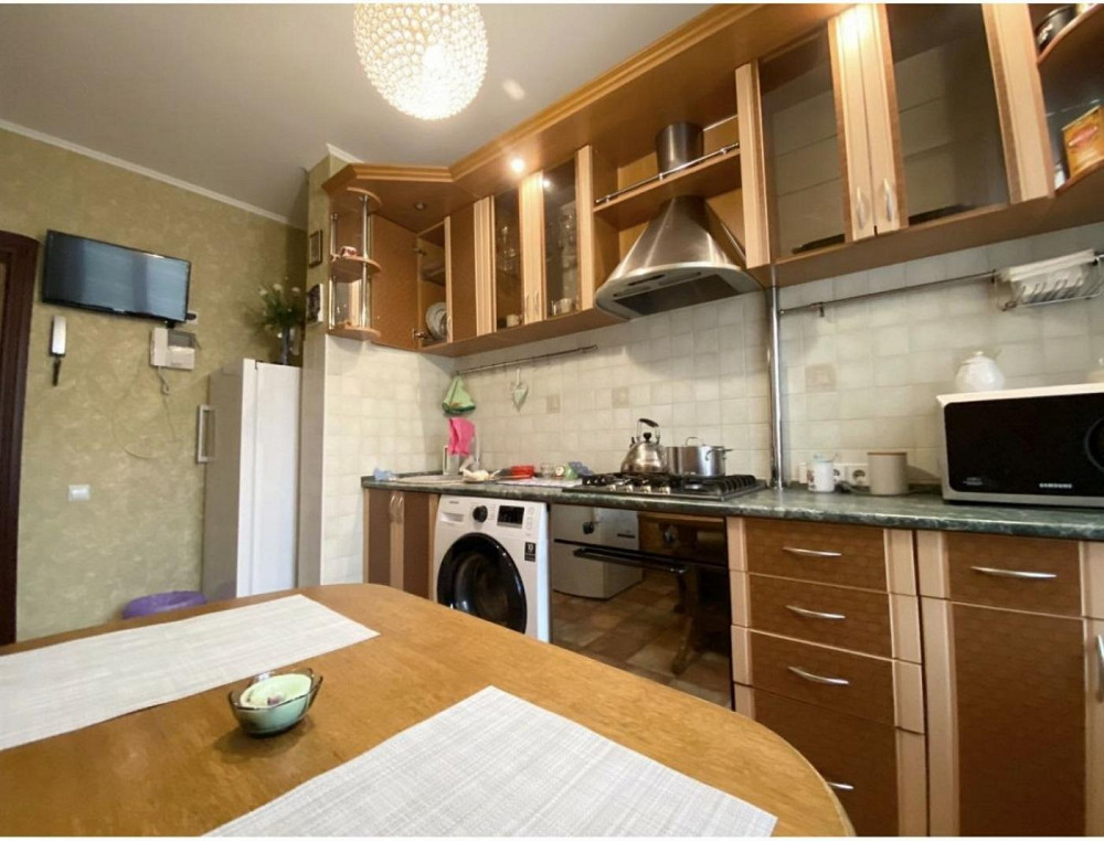 Продаж Квартира 3-кімнатна, 4/10 поверх на вул. Грушевського Рівне - фото 6