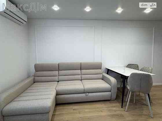 Продаж Будинок 3-кімнатний на вул. Смакули Ternopil'