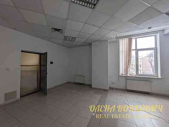 Продаж офісне приміщення на Незалежності вул., д. 34а поверх - 2/10 Ивано-Франковск