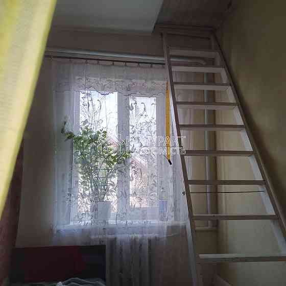 Продаж Будинок 7-кімнатний на вул. Пров. Лікарський Мерефа 