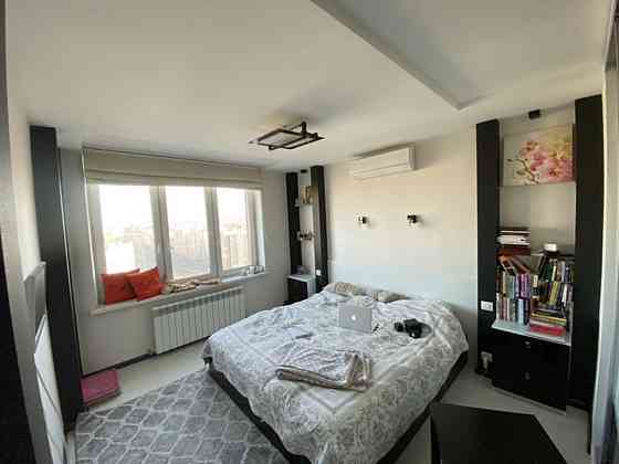 Оренда Квартира 2-кімнатна, 23/25 поверх на пр. Петра Григоренко, 21 Київ