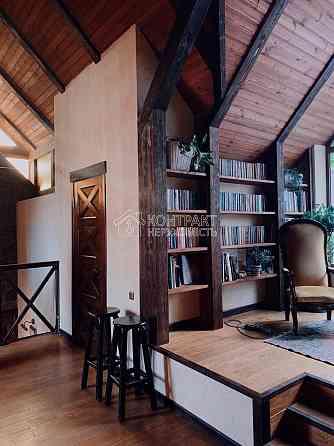 Продаж Квартира 4-кімнатна, 2/2 поверх на вул. Дівоча Харьков