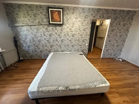 Аренда 2к Квартира 46 кв.м Алана Шепарда Днепр