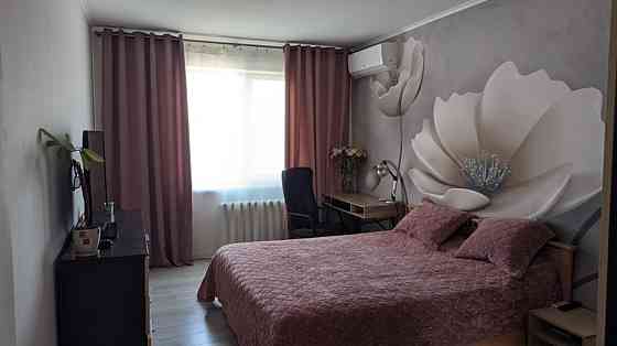 Оренда Квартира 1-кімнатна, 5/14 поверх на Науки просп., 54б Киев