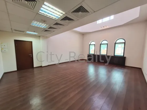 Здається Офісні приміщення площа 162.9 кв.м 5-й поверх Київ Верхній Вал 4Б Київ