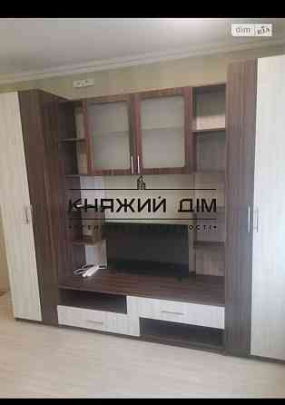 Оренда Квартира 1-кімнатна, 3/6 поверх на Красноткацкая ул. Київ