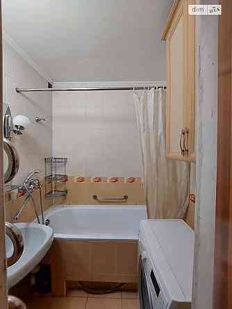 Оренда Квартира 1-кімнатна, 5/16 поверх на Василя Стуса, 28А Киев