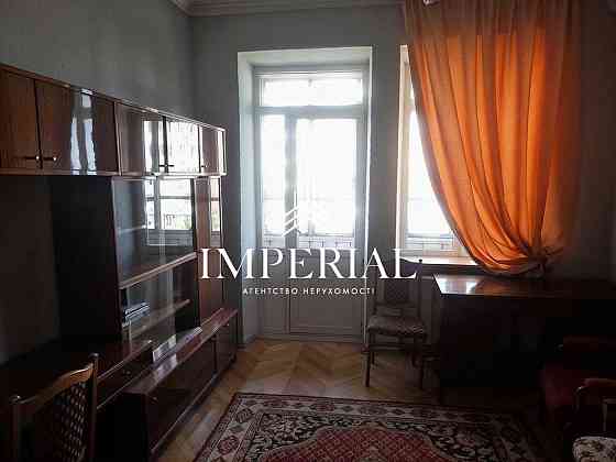 Продаж Квартира 2-кімнатна, 5/5 поверх на вул. Юлії Здановської Київ