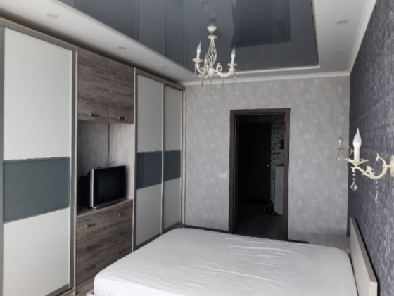 Оренда Квартира 2-кімнатна, 9/24 поверх на ул. Светлая, 3д Киев