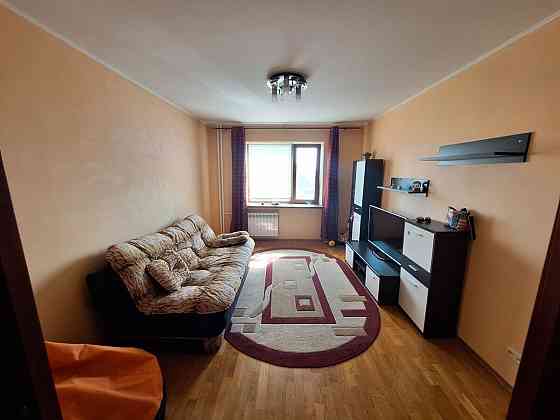 Оренда Квартира 2-кімнатна, 11/16 поверх на Автозаводська, 63 Киев