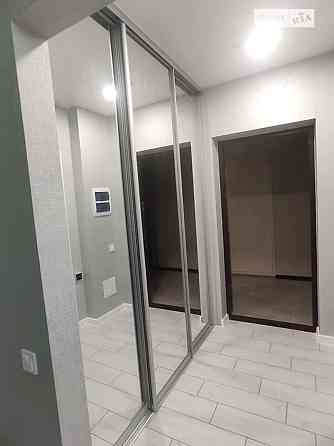 Оренда Квартира 1-кімнатна, 11/25 поверх на Надднепрянское шоссе, 2а Киев