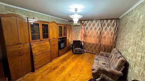 Оренда Квартира 1-кімнатна, 9/9 поверх на Дмитрівська, 2 Киев