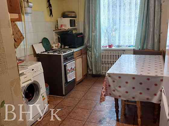 Продаж Квартира 5-кімнатна, 1/5 поверх на Куліша П. б-р Тернопіль