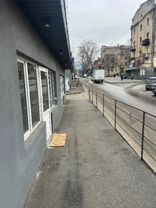 For rent Free Purpose Premises area 28 sq.m floor 1 Dnipro вул. Авіаційна, 32Б Dnipro - photo 1