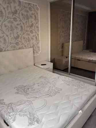 Оренда Квартира 2-кімнатна, 18/19 поверх Київ