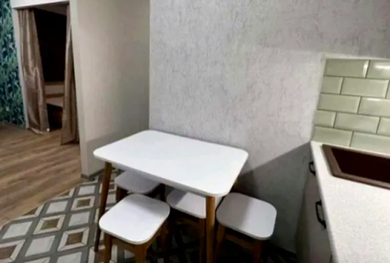 Оренда Квартира 1-кімнатна, 9/9 поверх на Ентузіастів, 11/1 Київ