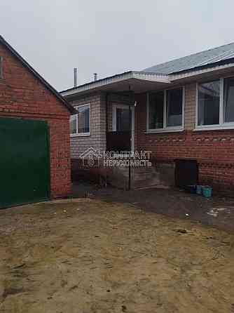 Продаж Будинок 4-кімнатний на вул. центральна Нова Березівка
