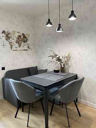 Оренда Квартира 1-кімнатна, 25/25 поверх на Софії Русової, 1Б Киев