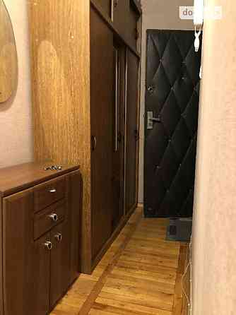 Оренда Квартира 1-кімнатна, 3/5 поверх на ул. Полтавская Київ