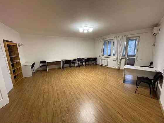 Оренда Квартира 3-кімнатна, 12/25 поверх на ул. Срибнокильская Київ