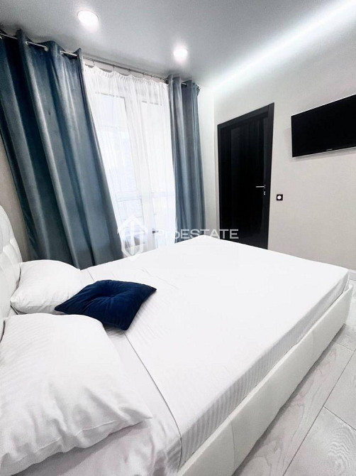 Продаж Квартира 2-кімнатна, 15/25 поверх на вул. Бажана Миколи Kiev - photo 4