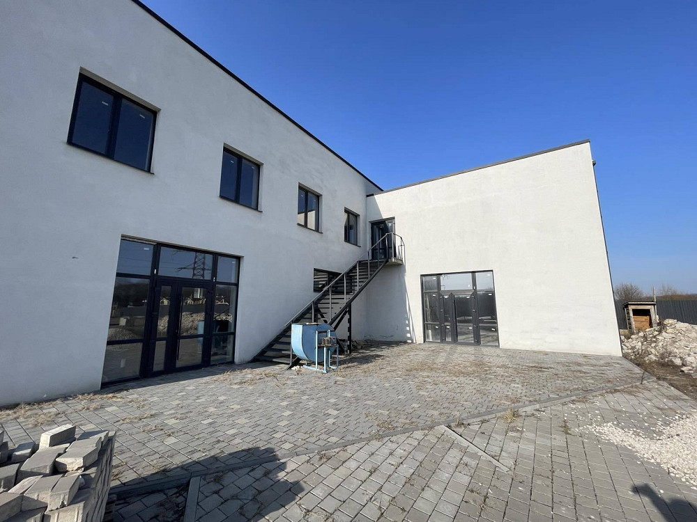 Продаж приміщення вільного призначення на вул. Морозенка Полковника поверх - 1/2 Тернопіль - фото 1