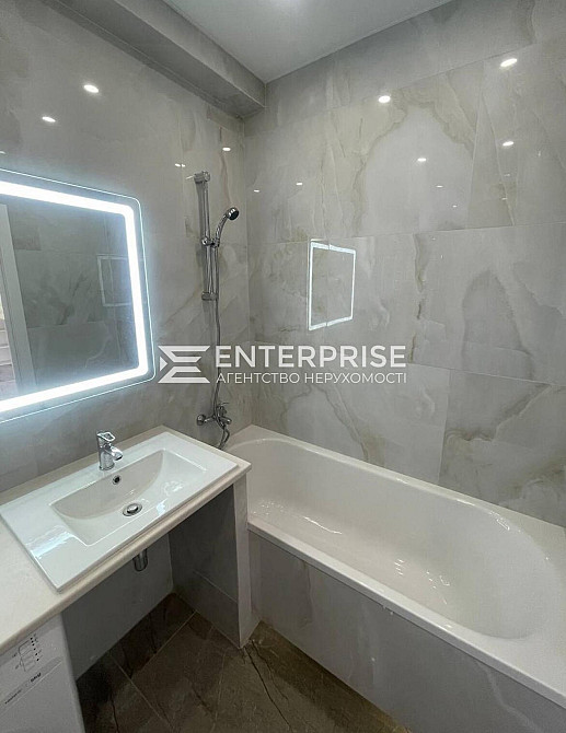 Продаж Квартира 1-кімнатна, 16/19 поверх на вул. Максимовича Михаила Киев - изображение 9