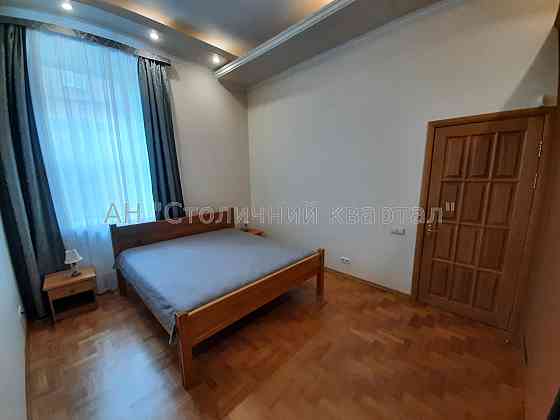 Оренда Будинок 2-кімнатний на Рейтарська вул., 20/24 Київ